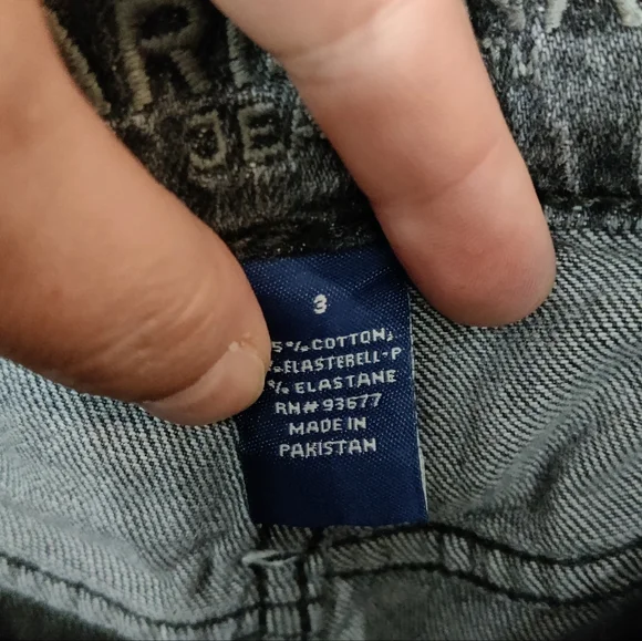 #### Arizona Jeans CO. Mom Highrise Paper Bag Jeans( Size 3) - Picture 3 of 5